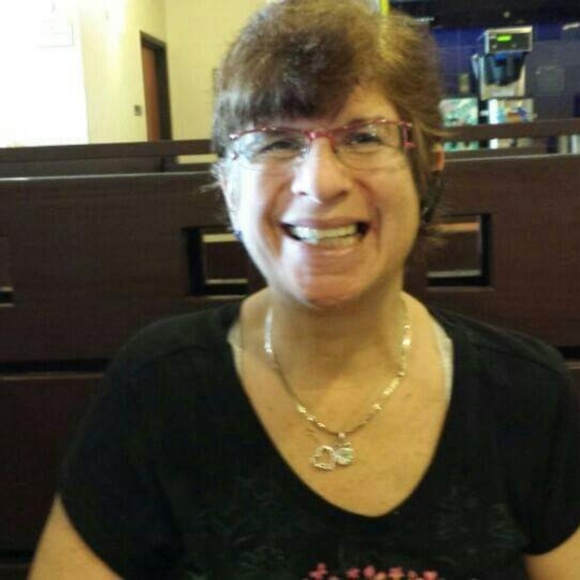 Meet your Posher, Randee - Picture 1 of 1